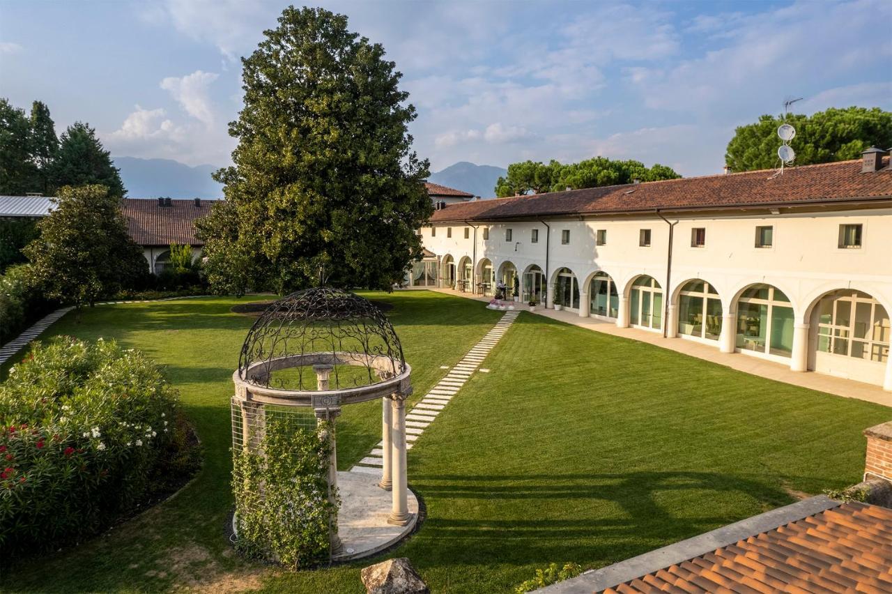 Villa I Pini Malo  Exteriér fotografie